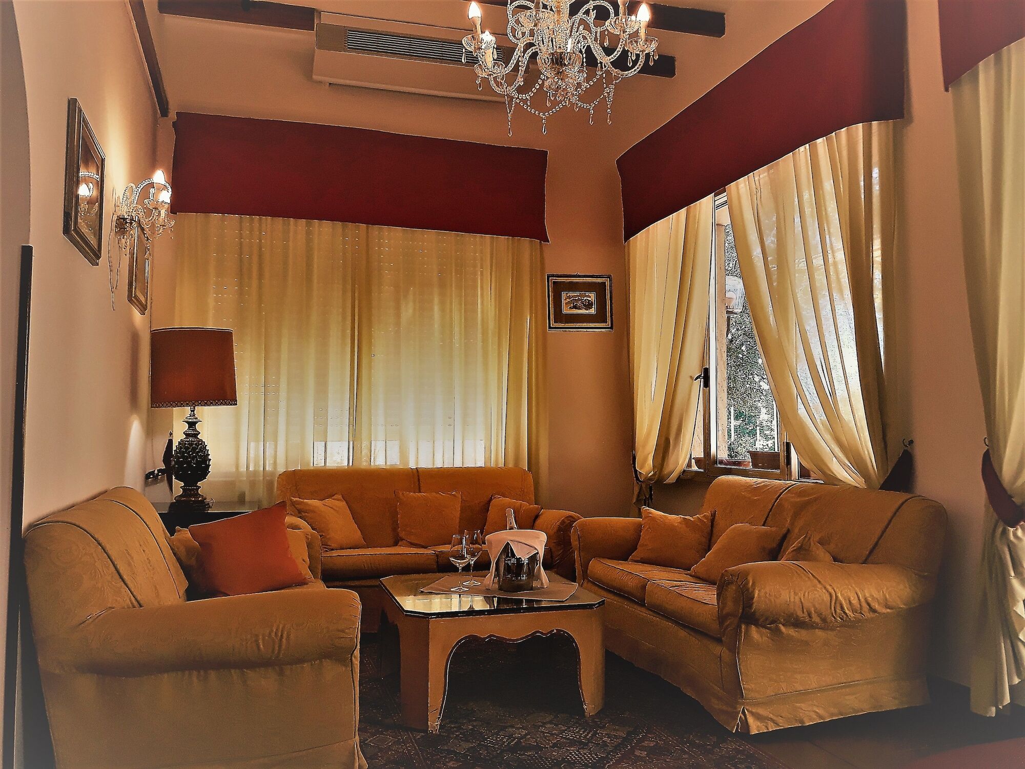 Hotel Casa Rossa Монтекатіні-Терме Екстер'єр фото